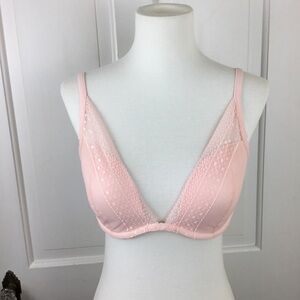 Victoria's Secret Plunge Padded Bra 32DD